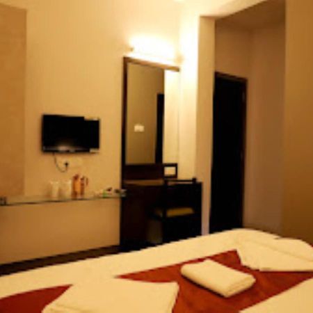 Lotus Lodge Kalmath Kankavali 外观 照片